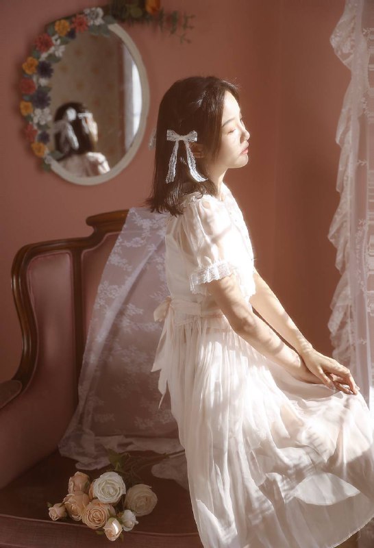 “希望我们所期盼的都会稳稳妥妥的到来”#小姐姐 #玫瑰 #少女“希望我们所期盼的都会稳稳妥妥的到来”#小姐姐 #玫瑰 #少女