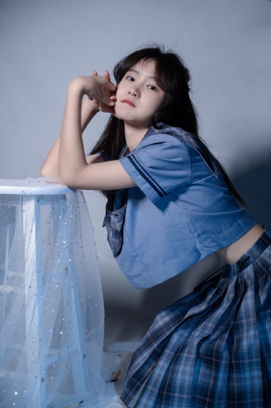 “人来人往都向着温柔 一點點小樂趣我频繁记录着，只因为生活值得”#少女 #棚拍 #JK“人来人往都向着温柔 一點點小樂趣我频繁记录着，只因为生活值得”#少女 #棚拍 #JK