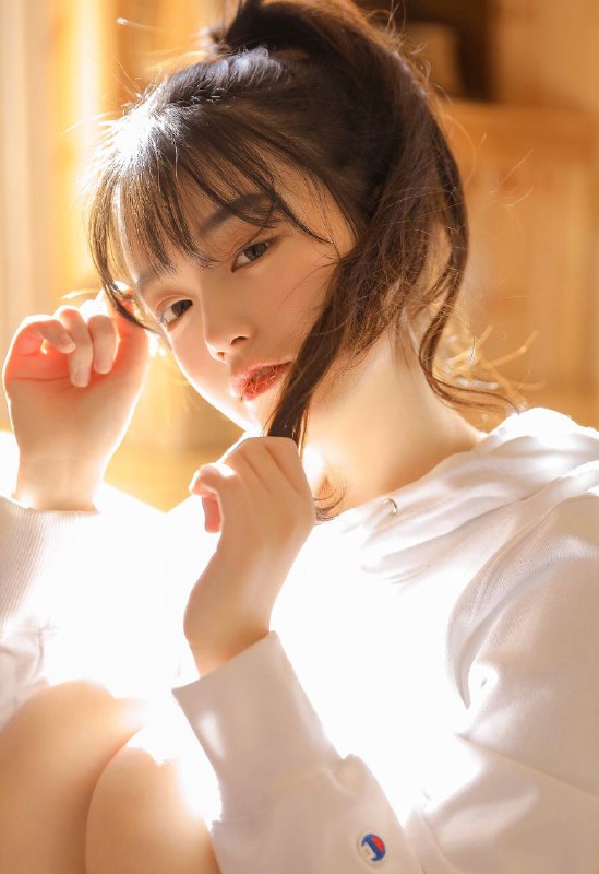 “月亮跟不跟我走”