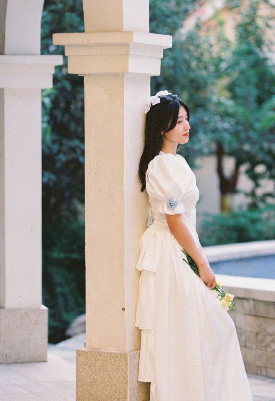 “日光倾城”“日光倾城”