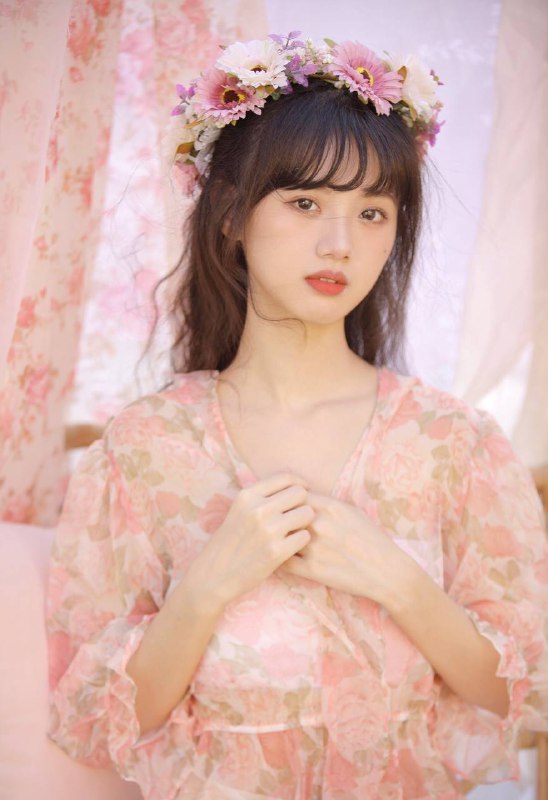 #少女“玫瑰无原则”