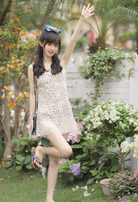 “城堡为爱守着秘密，而我为你守着回忆”#清纯 #通勤 #花 #小清新“城堡为爱守着秘密，而我为你守着回忆”#清纯 #通勤 #花 #小清新