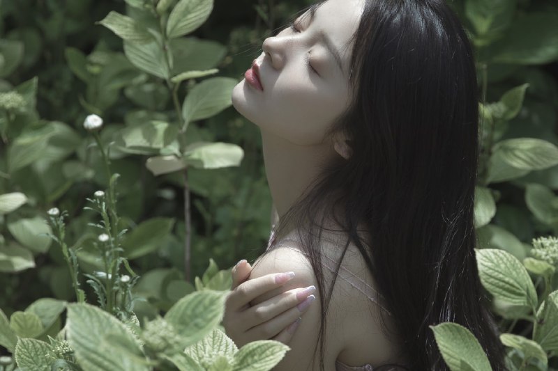 #小姐姐 #蔷薇 #少女 #情绪#小姐姐 #蔷薇 #少女 #情绪