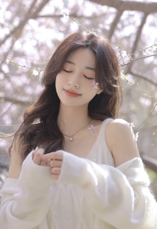 #小姐姐 #清纯 #少女 #樱花 #春天#小姐姐 #清纯 #少女 #樱花 #春天