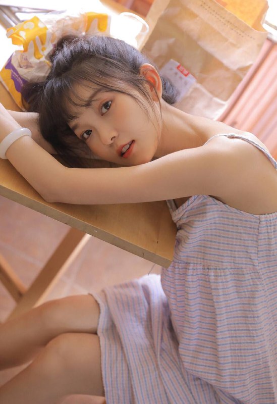 “夏日厨房🍊”#清纯 #纯欲 #轻私“夏日厨房🍊”#清纯 #纯欲 #轻私