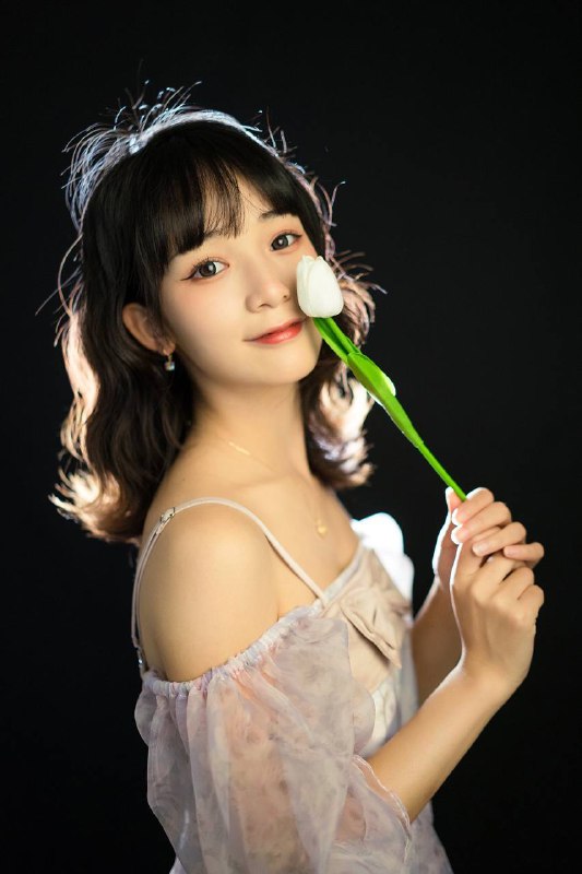 “在这个夏天🍀 和更好的自己碰面~”#棚拍