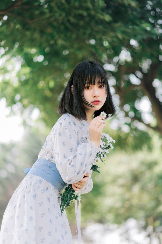 “风说了许多，把夏天注得盈满🍃”#小清新 #日系 #少女 #春夏“风说了许多，把夏天注得盈满🍃”#小清新 #日系 #少女 #春夏