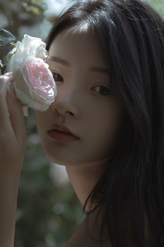 #小姐姐 #蔷薇 #少女 #情绪#小姐姐 #蔷薇 #少女 #情绪