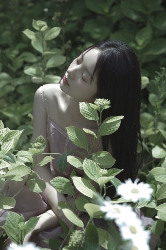 #小姐姐 #蔷薇 #少女 #情绪#小姐姐 #蔷薇 #少女 #情绪