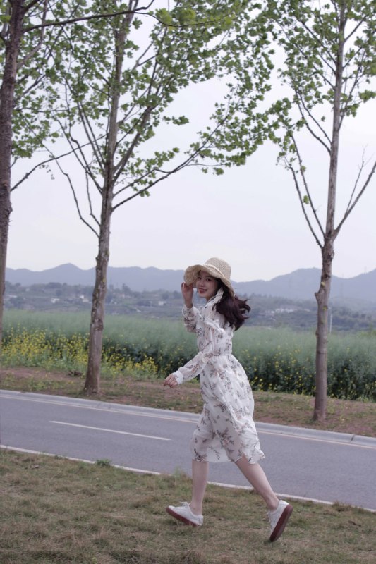 “经雨露洗练 不曾染色”#少女 #春 #森系 #小清新“经雨露洗练 不曾染色”#少女 #春 #森系 #小清新