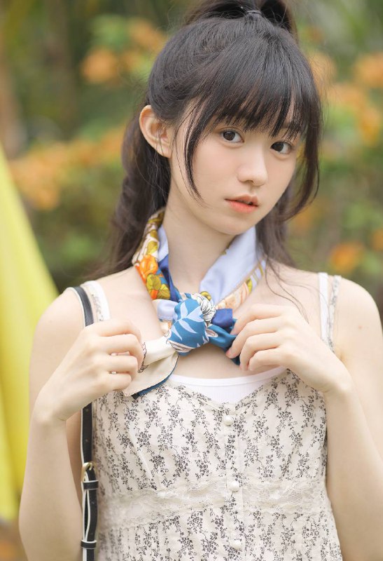 “城堡为爱守着秘密，而我为你守着回忆”#清纯 #通勤 #花 #小清新“城堡为爱守着秘密，而我为你守着回忆”#清纯 #通勤 #花 #小清新