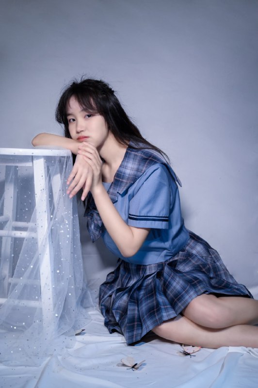 “人来人往都向着温柔 一點點小樂趣我频繁记录着，只因为生活值得”#少女 #棚拍 #JK“人来人往都向着温柔 一點點小樂趣我频繁记录着，只因为生活值得”#少女 #棚拍 #JK