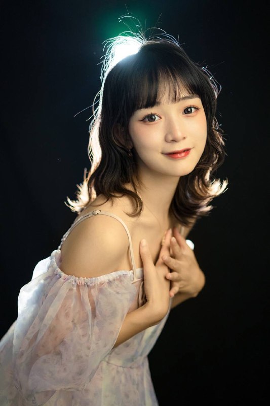 “在这个夏天🍀 和更好的自己碰面~”#棚拍