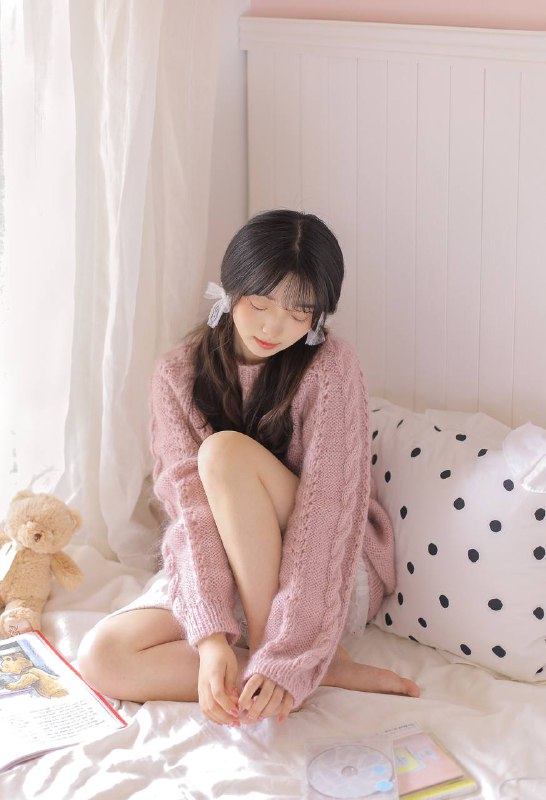 “天空是绵绵的糖🍬 就算塌下来又怎样✨”