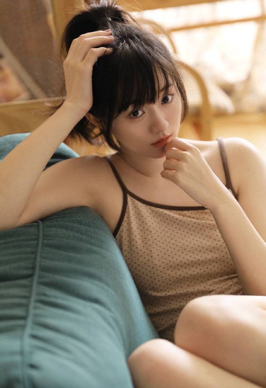 “我喜欢阅读她微醺时的眼眸.”#纯欲