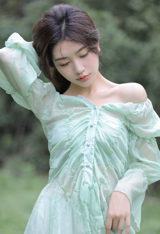 “春末夏初 最是温柔”#少女 #纯欲 #清新“春末夏初 最是温柔”#少女 #纯欲 #清新