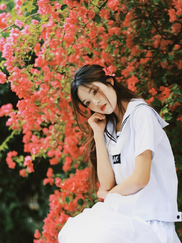 “是热烈又绚烂的季节啊”#日系 #JK #胶片“是热烈又绚烂的季节啊”#日系 #JK #胶片