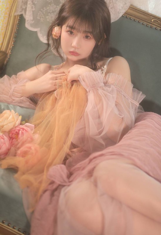 “日落尤其温柔， 人间皆是浪漫🌷”#少女 #轻私 #私房“日落尤其温柔， 人间皆是浪漫🌷”#少女 #轻私 #私房