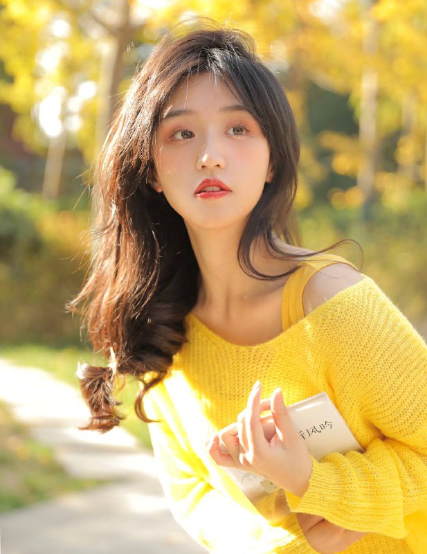 “想在秋天储存浪漫~”