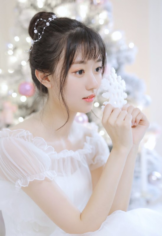 #汤音璇“去年的白色圣诞节”