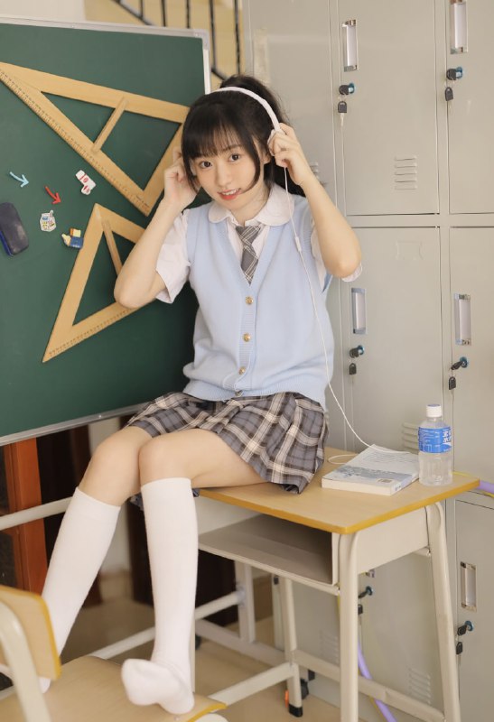 #小姐姐 #清纯 #少女 #日系 #教室 #JK#小姐姐 #清纯 #少女 #日系 #教室 #JK