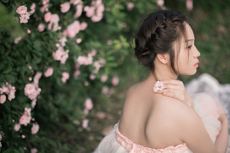 “在夏天之前”#少女 #小清新 #清纯 #蔷薇 #日系 #春夏“在夏天之前”#少女 #小清新 #清纯 #蔷薇 #日系 #春夏