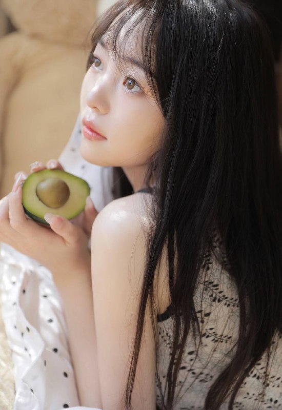 #纯欲 #轻私“是温柔的清风，是林间的朝露，是心动不止，无可替代～”