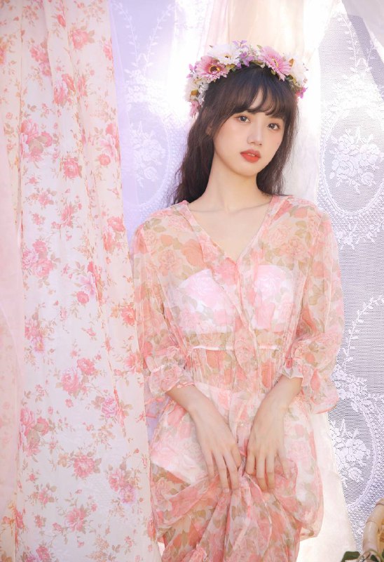 #少女“玫瑰无原则”