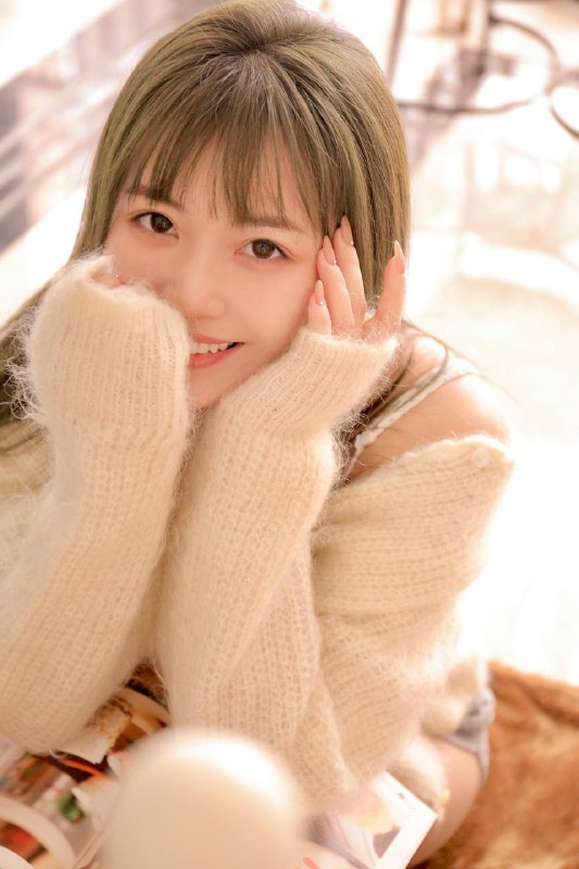 “万物皆甜而你胜过万物”