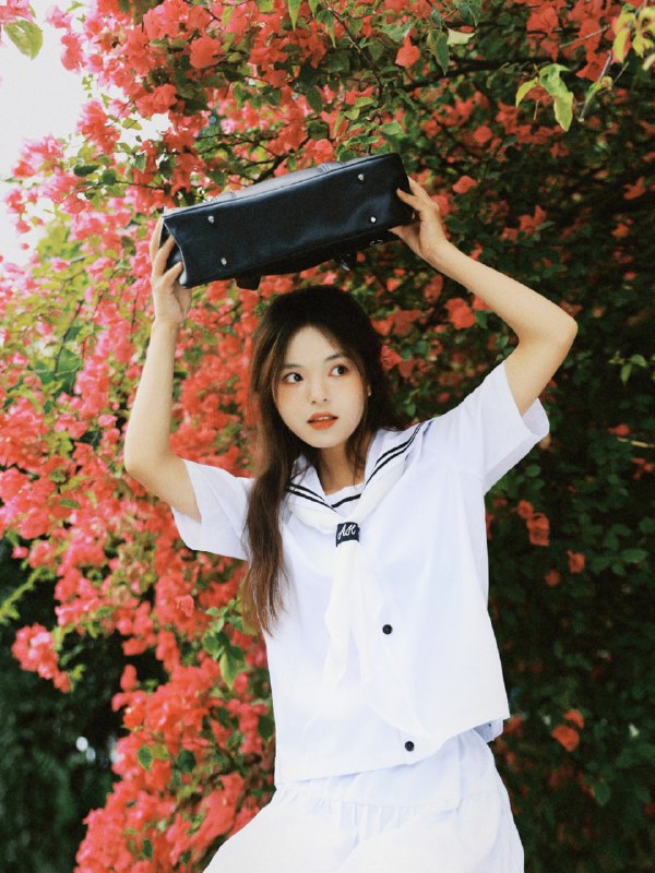 “是热烈又绚烂的季节啊”#日系 #JK #胶片“是热烈又绚烂的季节啊”#日系 #JK #胶片