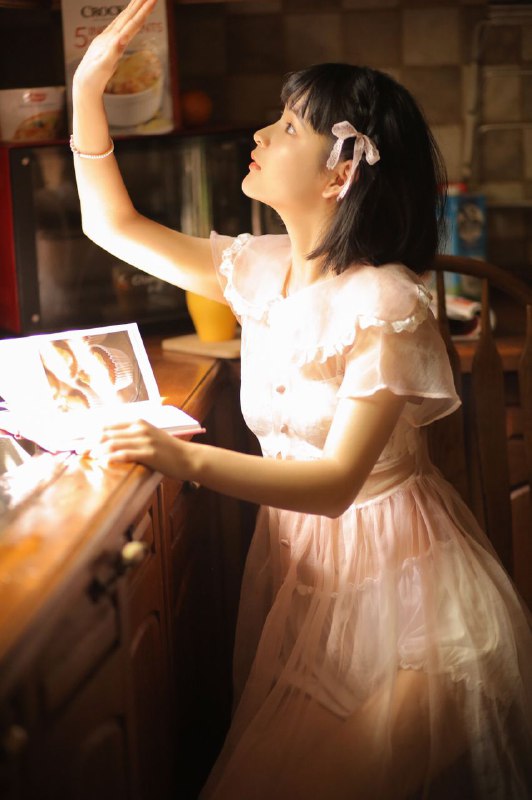 “你的眼眸里，都藏着星星般闪亮的温柔✨”