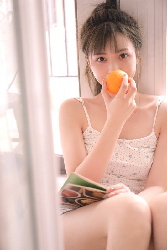 “万物皆甜而你胜过万物”