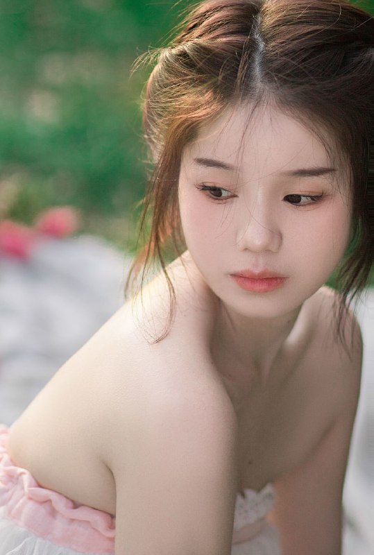 “在夏天之前”#少女 #小清新 #清纯 #蔷薇 #日系 #春夏“在夏天之前”#少女 #小清新 #清纯 #蔷薇 #日系 #春夏