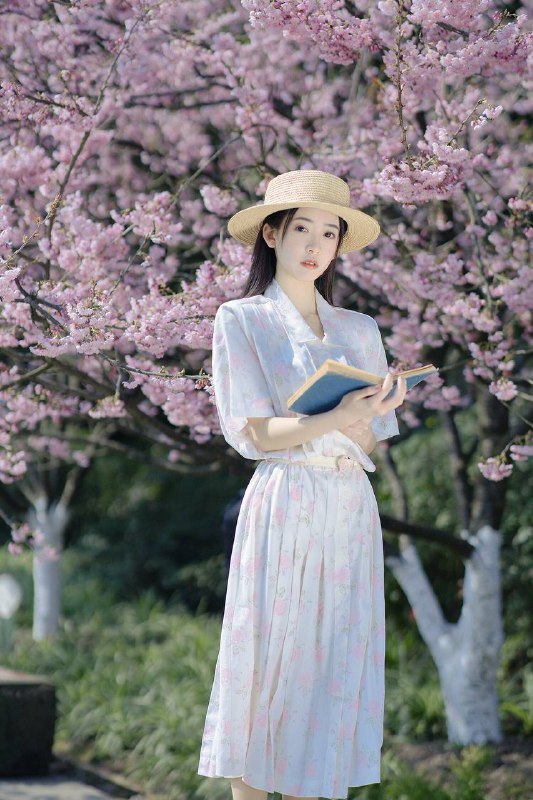 “🌸樱花”#小姐姐 #少女 #樱花 #春天“🌸樱花”#小姐姐 #少女 #樱花 #春天