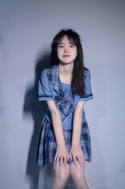 “人来人往都向着温柔 一點點小樂趣我频繁记录着，只因为生活值得”#少女 #棚拍 #JK“人来人往都向着温柔 一點點小樂趣我频繁记录着，只因为生活值得”#少女 #棚拍 #JK