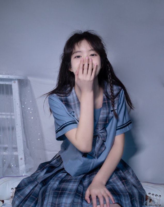 “人来人往都向着温柔 一點點小樂趣我频繁记录着，只因为生活值得”#少女 #棚拍 #JK“人来人往都向着温柔 一點點小樂趣我频繁记录着，只因为生活值得”#少女 #棚拍 #JK