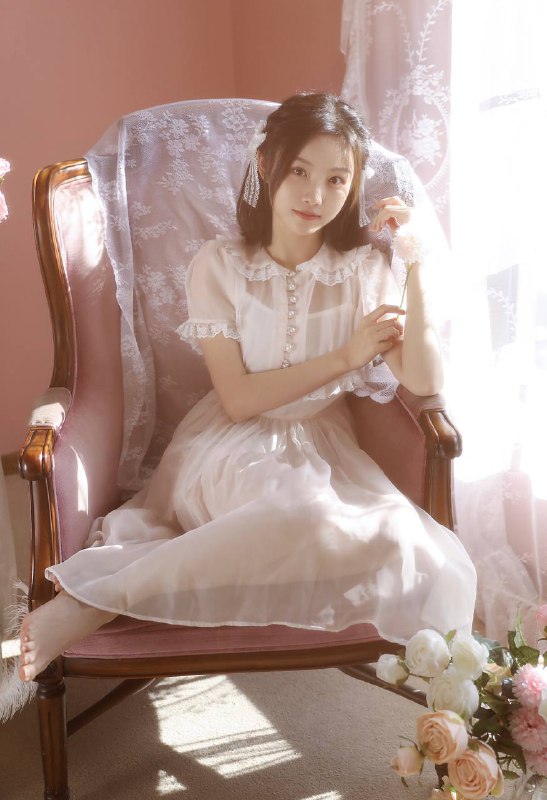 “希望我们所期盼的都会稳稳妥妥的到来”#小姐姐 #玫瑰 #少女“希望我们所期盼的都会稳稳妥妥的到来”#小姐姐 #玫瑰 #少女