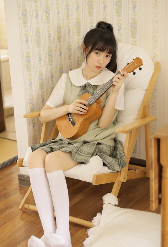 “日落尤其温柔，人间皆是浪漫🌷”#清纯 #青春 #少女 #日系 #JK“日落尤其温柔，人间皆是浪漫🌷”#清纯 #青春 #少女 #日系 #JK