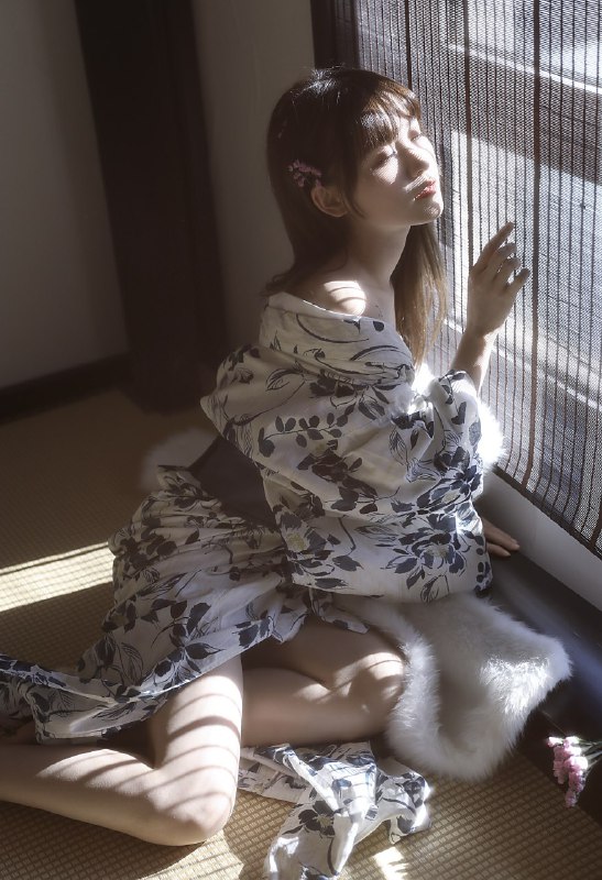 #小姐姐 #轻私 #少女 #纯欲 #居居 #和服#小姐姐 #轻私 #少女 #纯欲 #居居 #和服