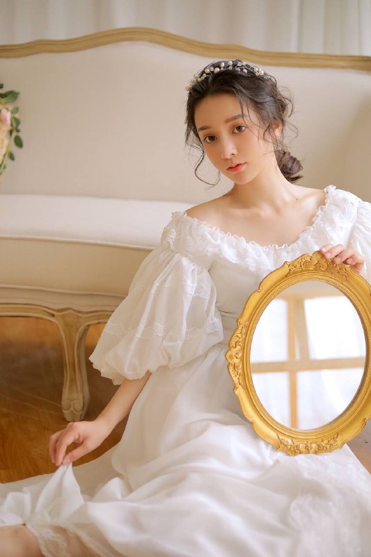 “变成阳光里的花，去发光”“变成阳光里的花，去发光”