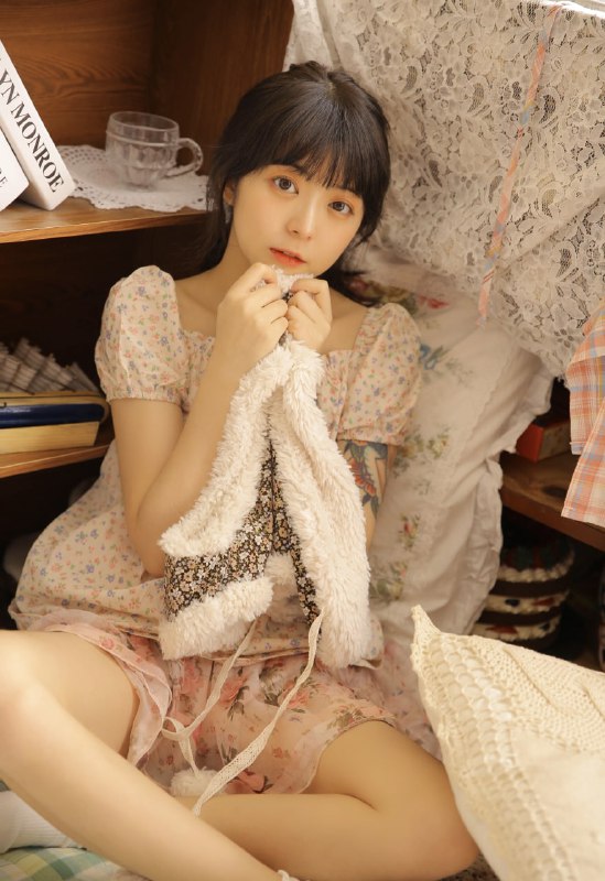 “想变成一架小飞机，噗嗤噗嗤的飞进你的心里⌯’▾’⌯”