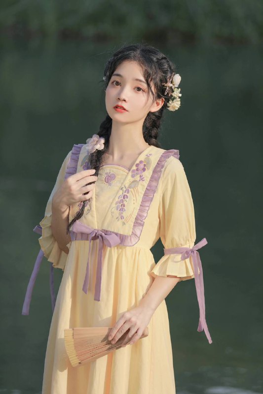 “天气晚来秋”