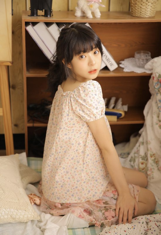 “想变成一架小飞机，噗嗤噗嗤的飞进你的心里⌯’▾’⌯”