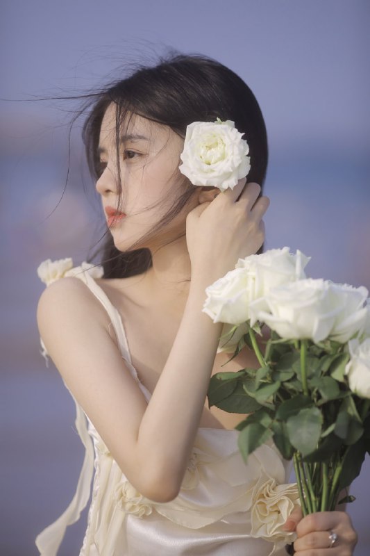 “坠入蓝色深海”