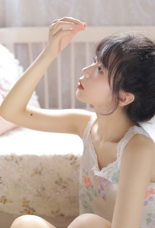 “这个八月有点甜”