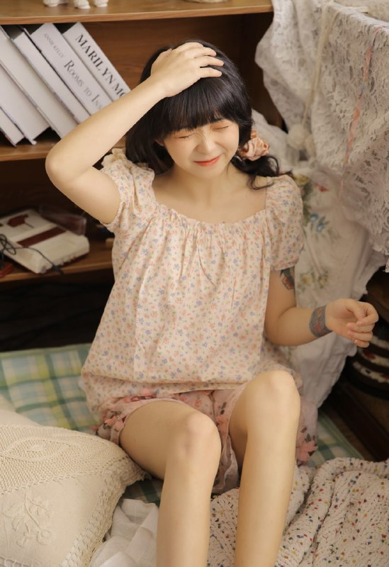 “想变成一架小飞机，噗嗤噗嗤的飞进你的心里⌯’▾’⌯”