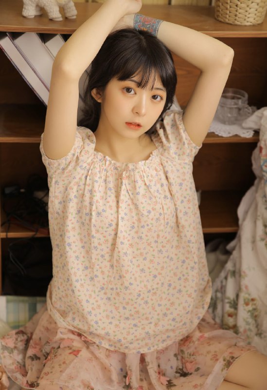 “想变成一架小飞机，噗嗤噗嗤的飞进你的心里⌯’▾’⌯”