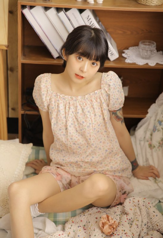 “想变成一架小飞机，噗嗤噗嗤的飞进你的心里⌯’▾’⌯”