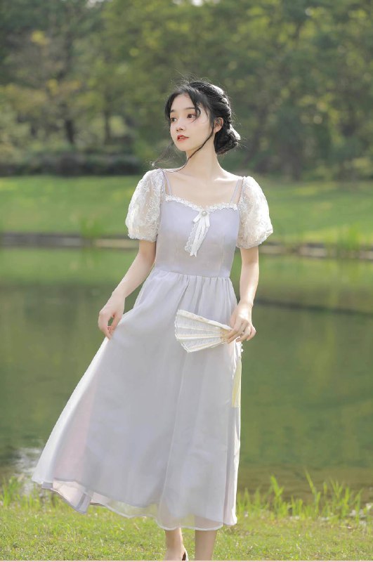 “天气晚来秋”