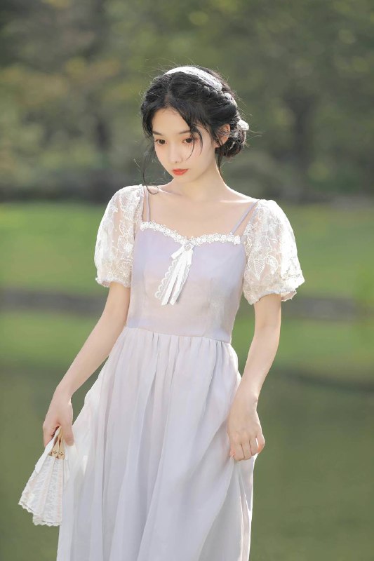 “天气晚来秋”